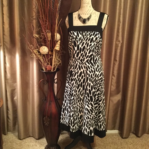 karin stevens Dresses & Skirts - Beautiful Black & White Casual Sundress